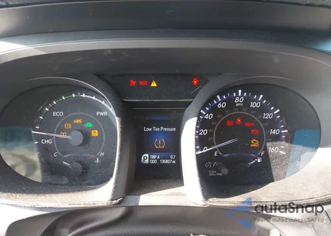 2015 Toyota Avalon Limited z USA, uszkodzony, nr VIN 4T1BD1EB0FU036250